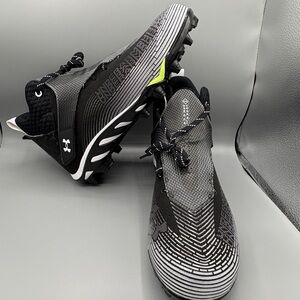 NEW Under Armour Men's UA Highlight Hammer MC Football Cleats 3028134-001 13.5